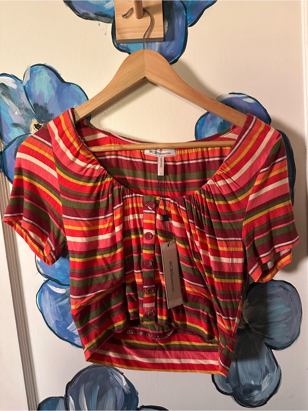 BCBGeneration Multicolor Striped Button-Front Crop Top